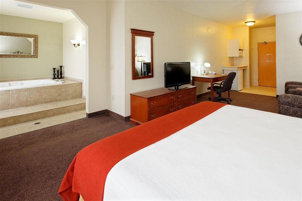 Holiday Inn Express Walla Walla By Ihg Стая снимка